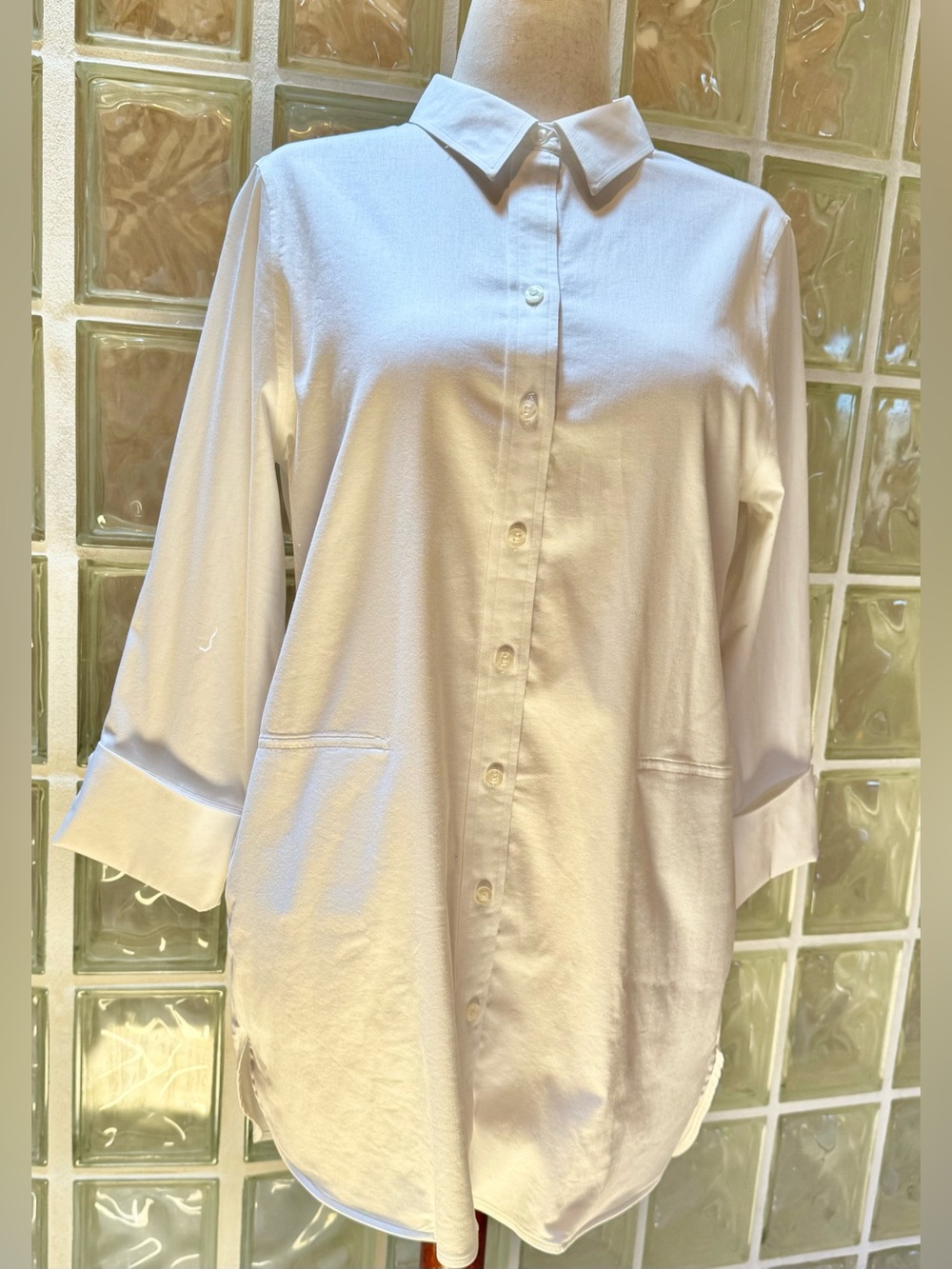 Chico’s Classic White Button-Up Tunic Shirt Size 10